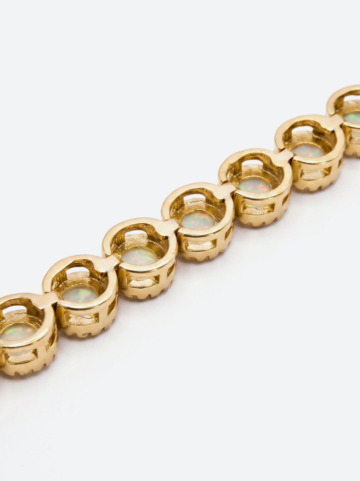 Elegant 18K Gold Plated Opal Bracelet for Women - Image 4