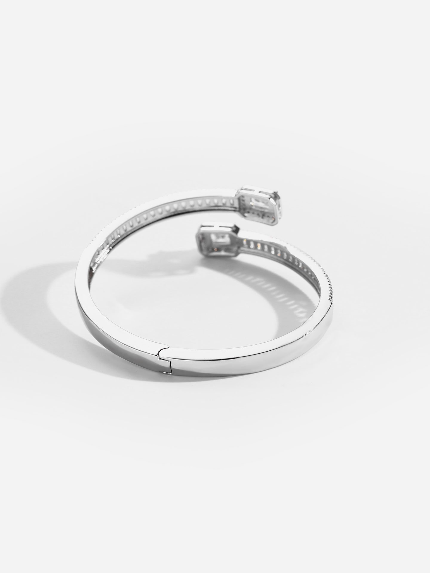 Luxury White Gold Plated Brass Open Cuff Bracelet for Women with Full Pavé Zircon Stones and Adjustable Design - Image 3
