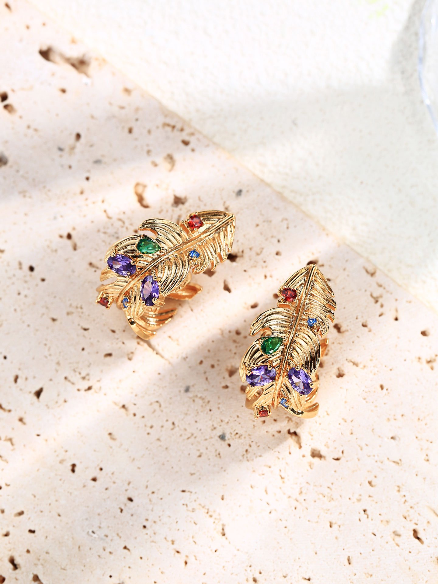 Elegant 18K Gold Plated Brass Feather Hoop Earrings for Women with Sparkling Zircon Stones and Customizable Party Design - Image 4