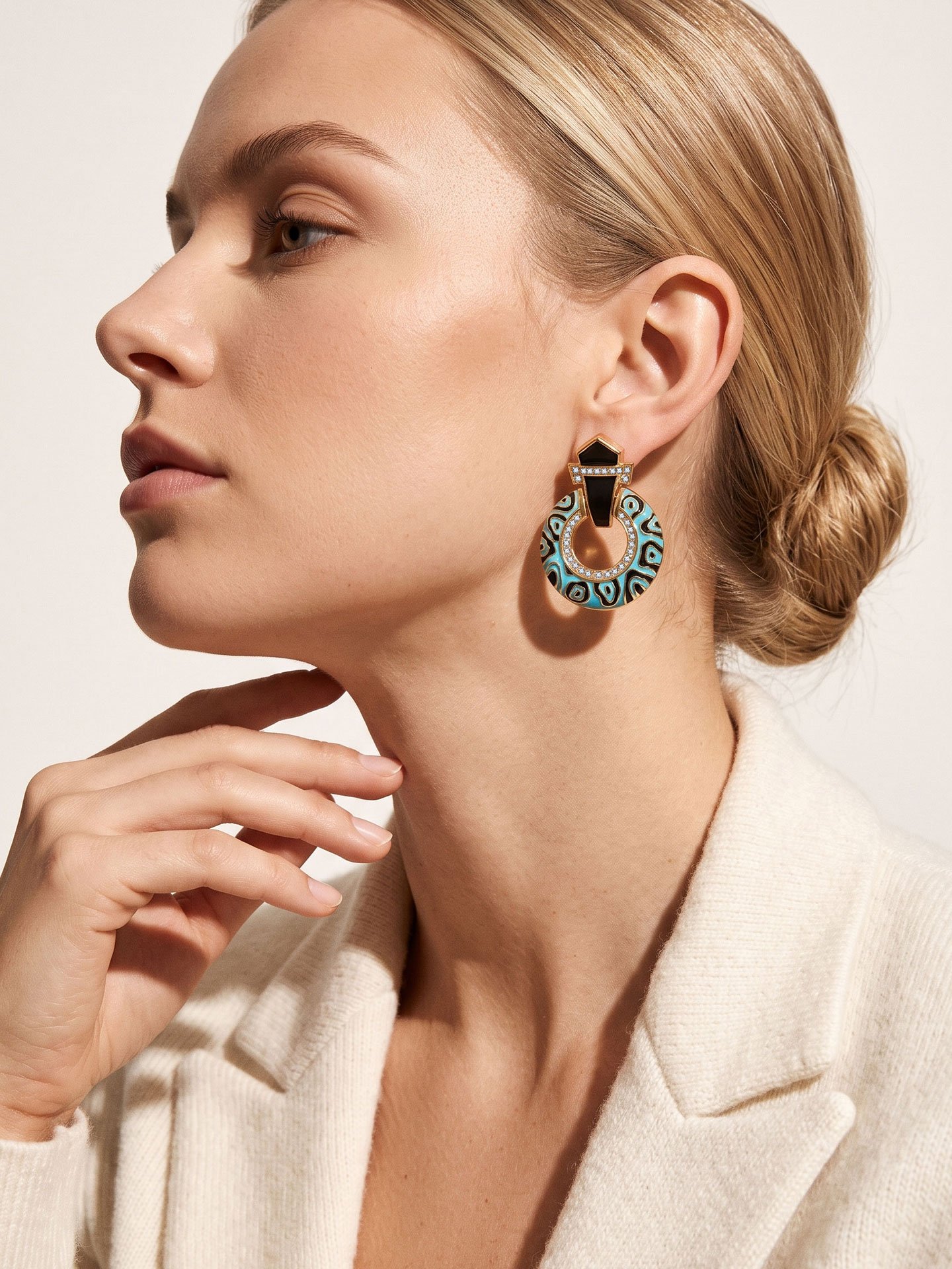 Luxury Vintage 18K Gold Plated Brass Oil Drip Custom Stud Earrings for Women with an Elegant Statement Design - Image 1
